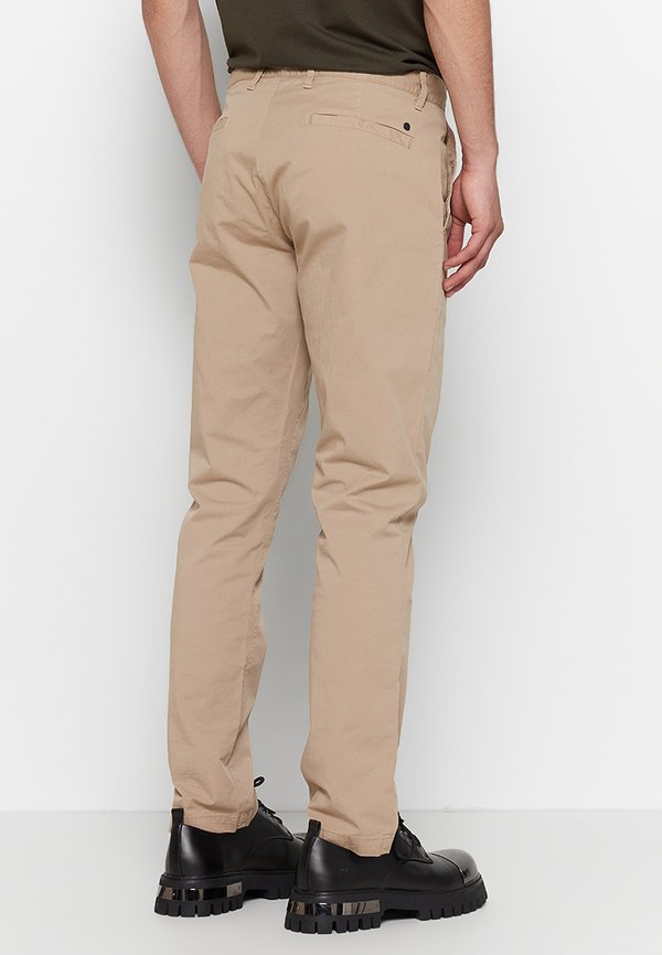 NN.07 KARL REGULAR FIT