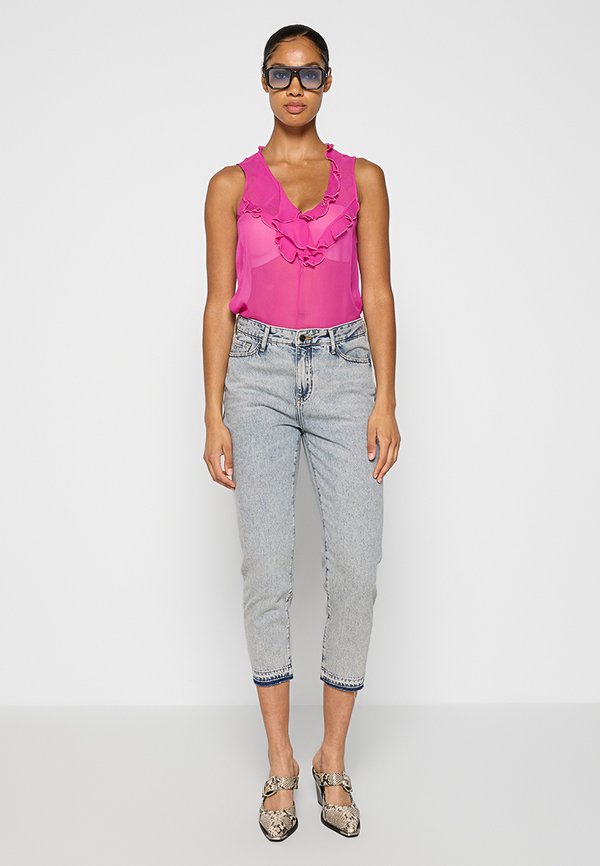 Armani Exchange