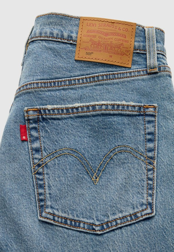 Levi's® 501® CROP LIGHTWEIGHT
