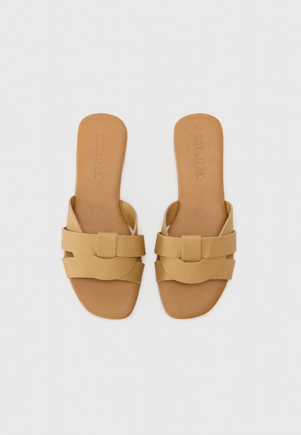 Steve Madden CHARITEE