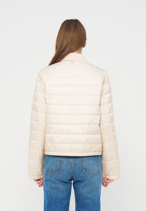 TWINSET