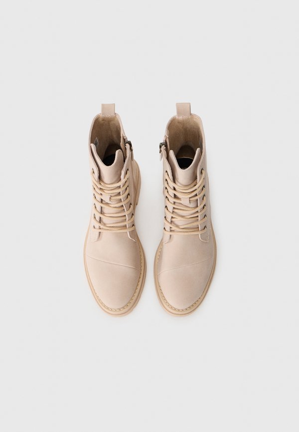 TOMS ALAYA