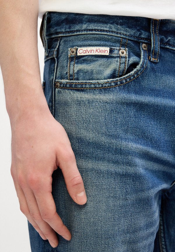 Calvin Klein Jeans 90S STRAIGHT