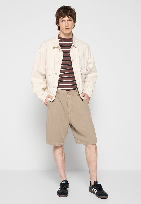 Calvin Klein Jeans 90S STRAIGHT OVERDYE
