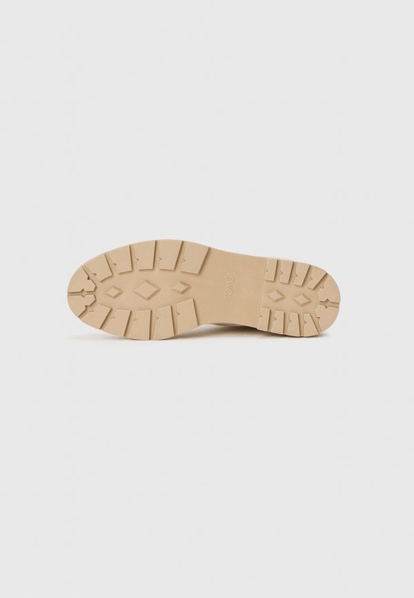 TOMS IONIE