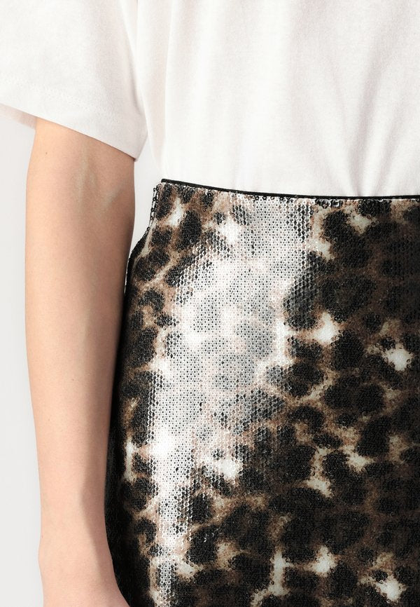 ONLY ONLLEO Short