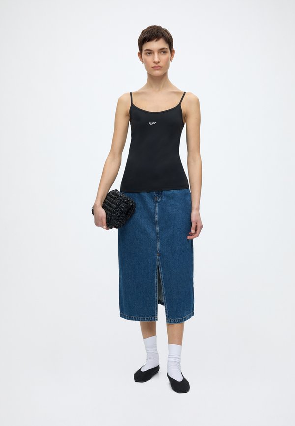 ARKK Copenhagen CORE TANK TOP BLACK