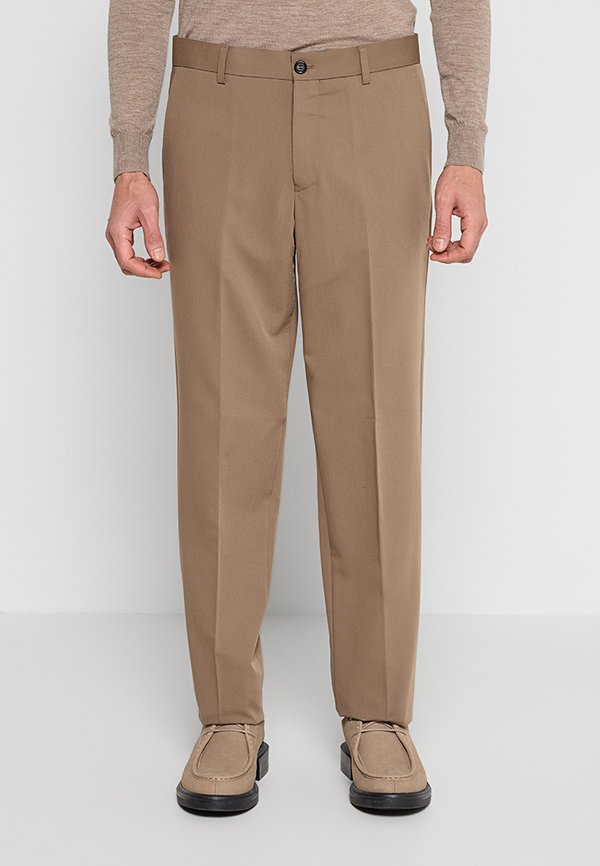 Lindbergh RELAXED FIT