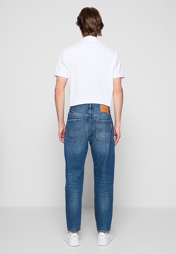 Armani Exchange