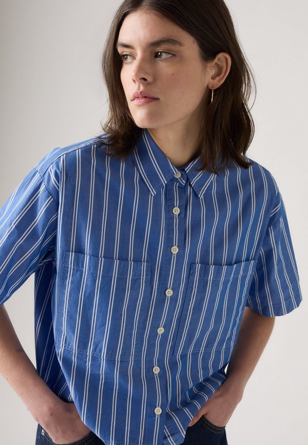 Levi's® HARLIE RELAXED FIT