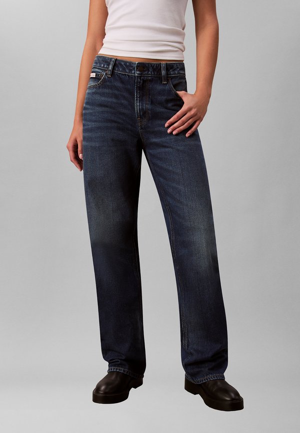 Calvin Klein Jeans 90'S STRAIGHT  - Straight leg jeans - dark crescent