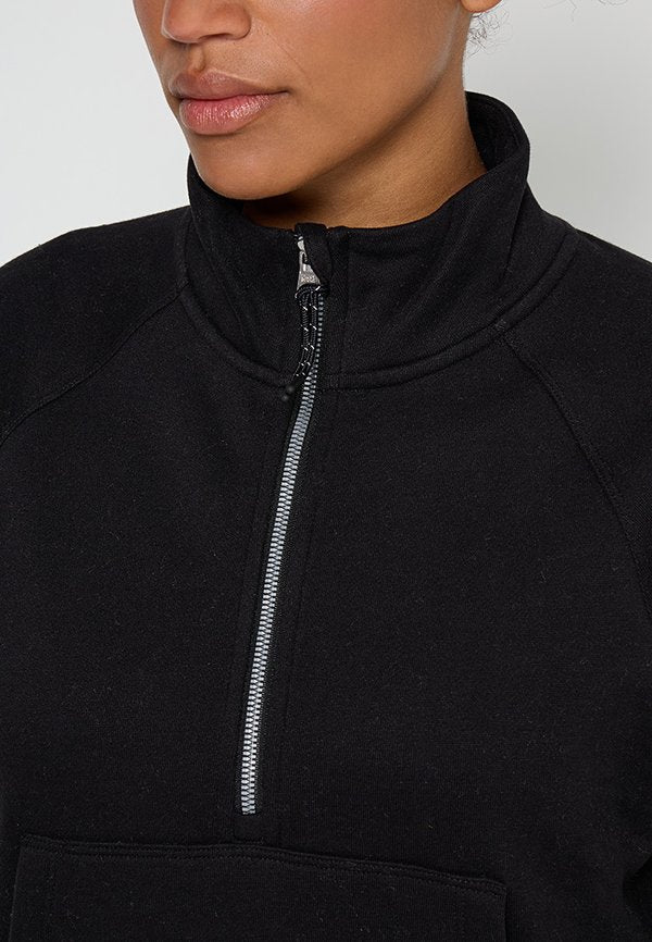 DKNY Sport
