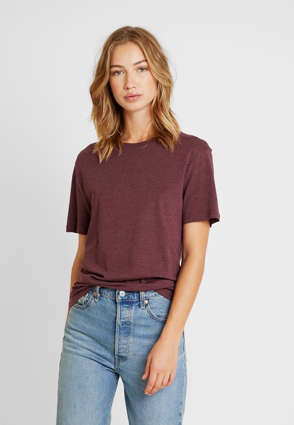 Pier One by Zalando