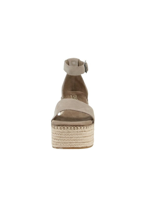 TOMS LAILA