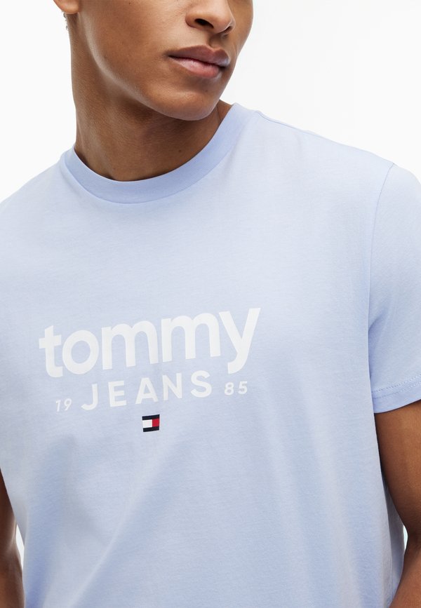 Tommy Jeans SLIM GRAPHIC TEE