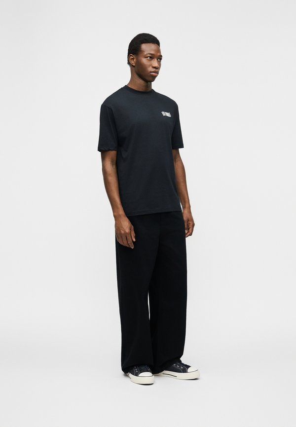 KARL LAGERFELD CREWNECK