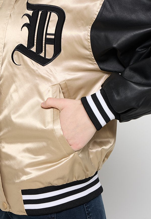 DKNY