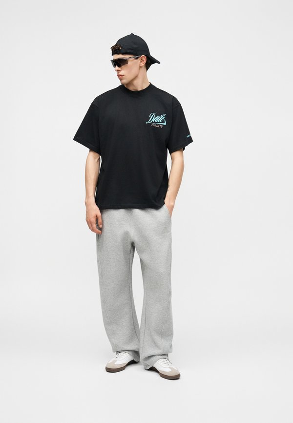 adidas Originals MIA CITY TEE UNISEX