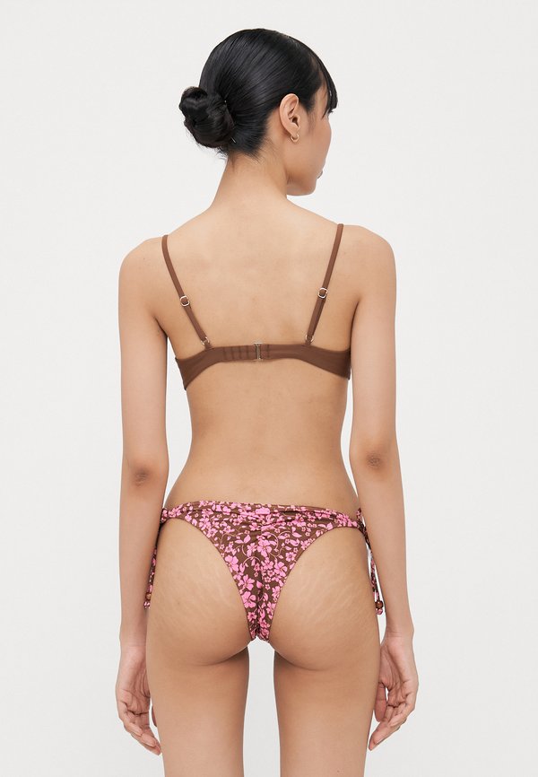 Roxy KERLINA CHEEKY