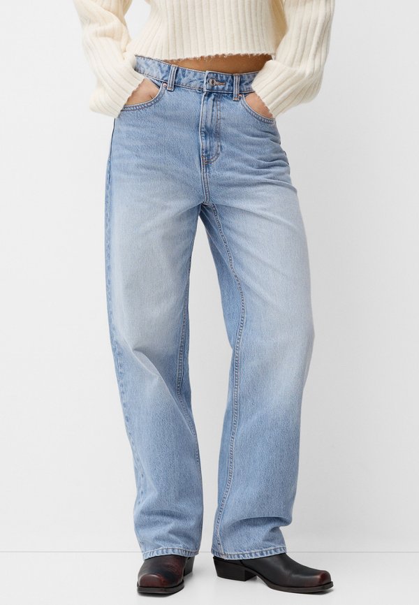 Bershka MOM