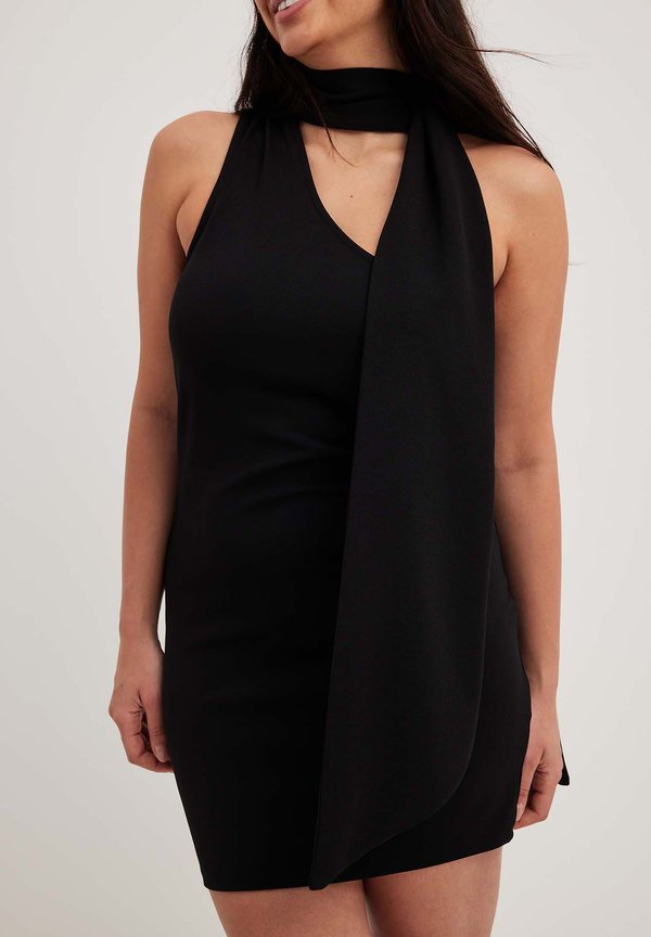 NA-KD SCARF MINI DRESS