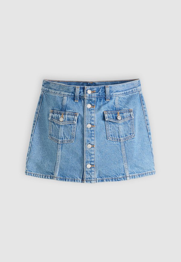 Levi's® BUTTON FRONT SKORT