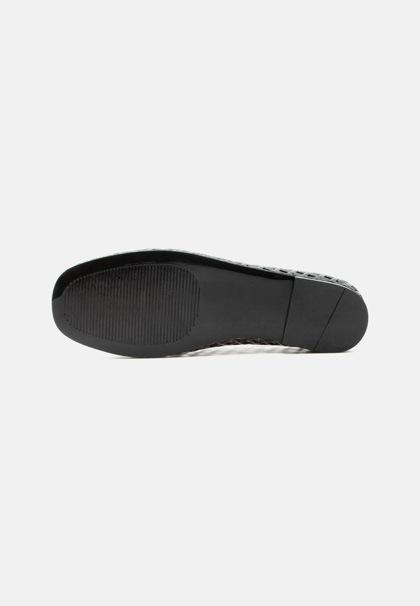 Steve Madden JELLY GROVE 2.0