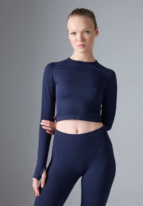 Even&Odd active by Zalando CROPPED LONG SLEEVE FINE RIB SEAMLESS TOP