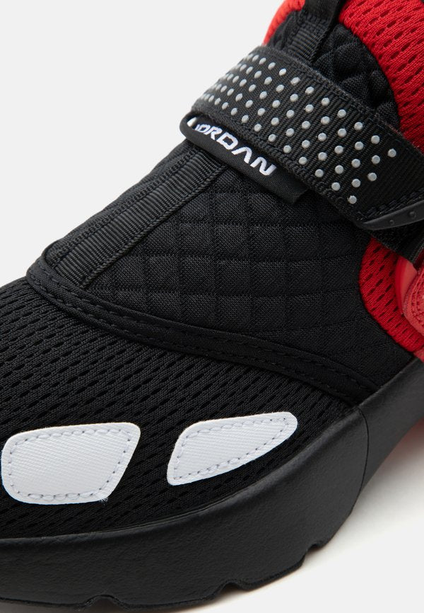 Jordan TRUNNER LX