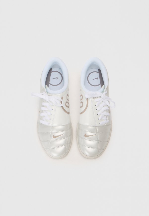 Nike Sportswear TOTAL 90
