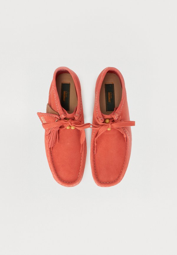 Clarks Originals WALLABEE