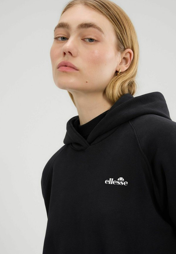 Ellesse LISCIA OVER HEAD HOODIE..