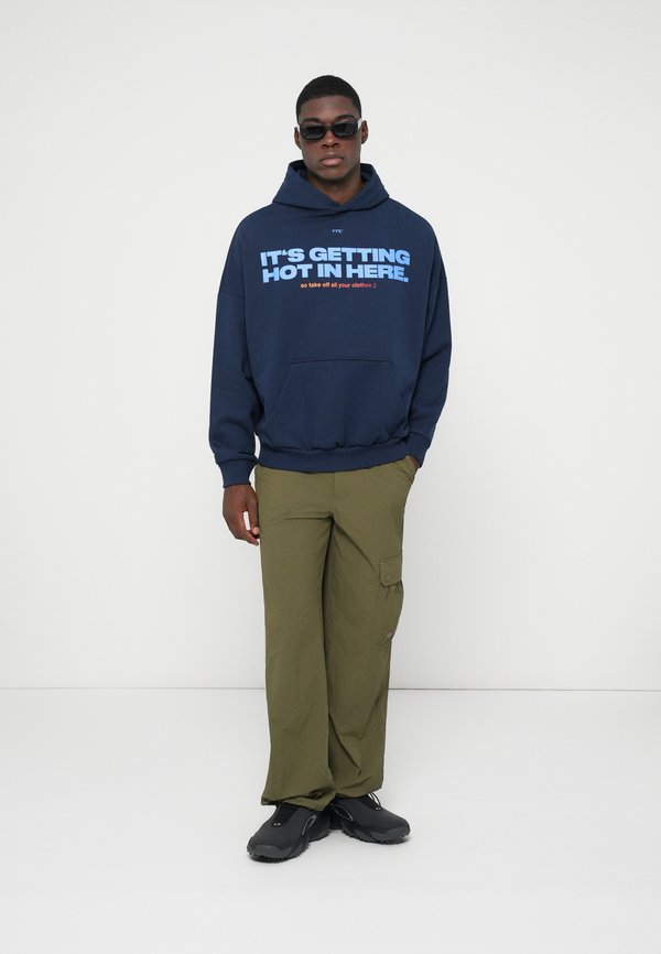 The Tracksuit Club HOODIE HOT IN HERE