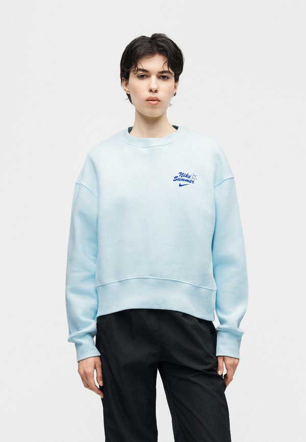 Nike Sportswear CREW