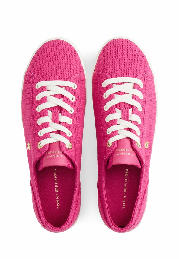 Tommy Hilfiger TH MONOGRAM TEXTURED TRAINERS