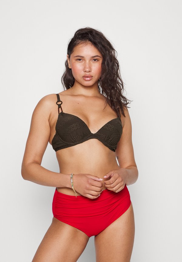 Chantelle