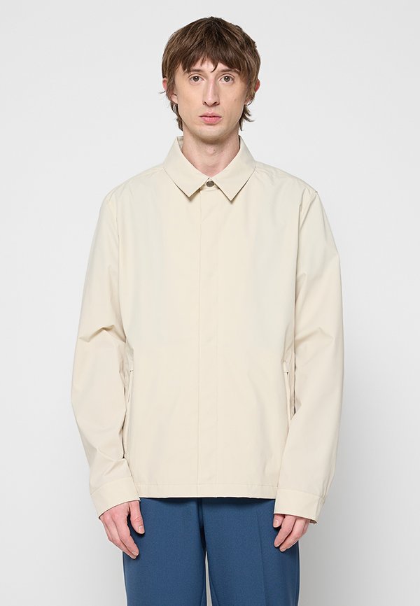 Lyle & Scott