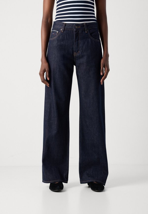 Tommy Jeans MIA SELVEDGE RELAXED STRAIGHT LEG JEANS