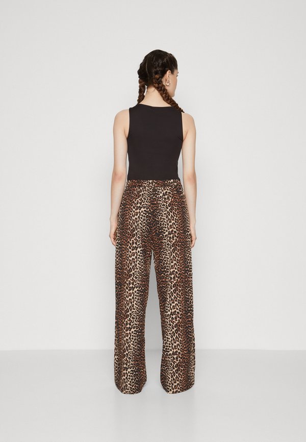 Pieces PCJEO PANTS