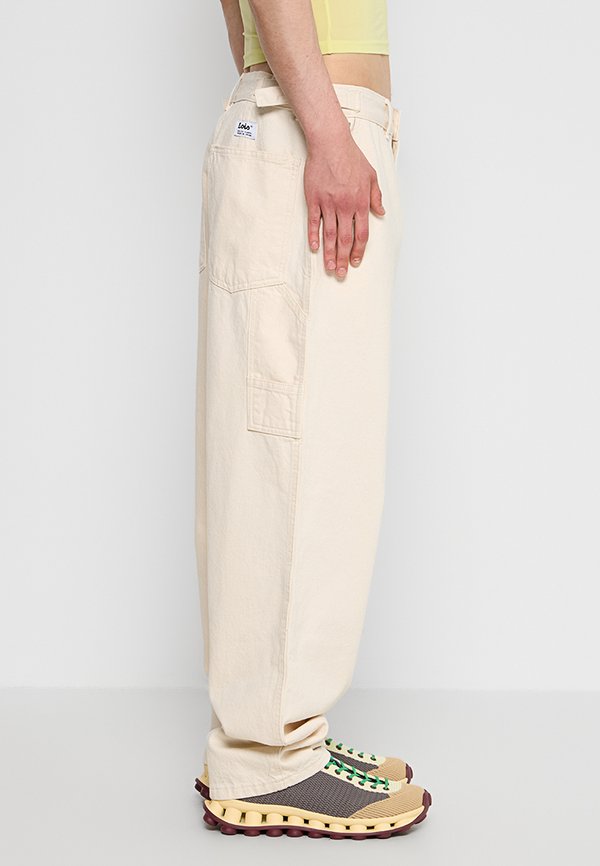 LOIS Jeans
