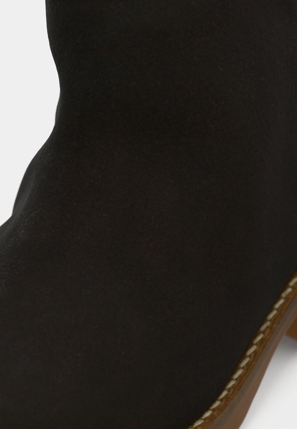 Copenhagen Shoes POWER WALK BOOT