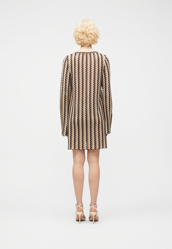 ONLY ONLBAILEY ZIGZAG DRESS