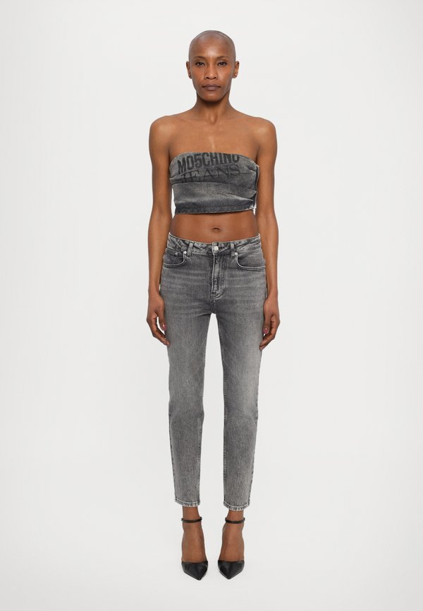 MOSCHINO JEANS