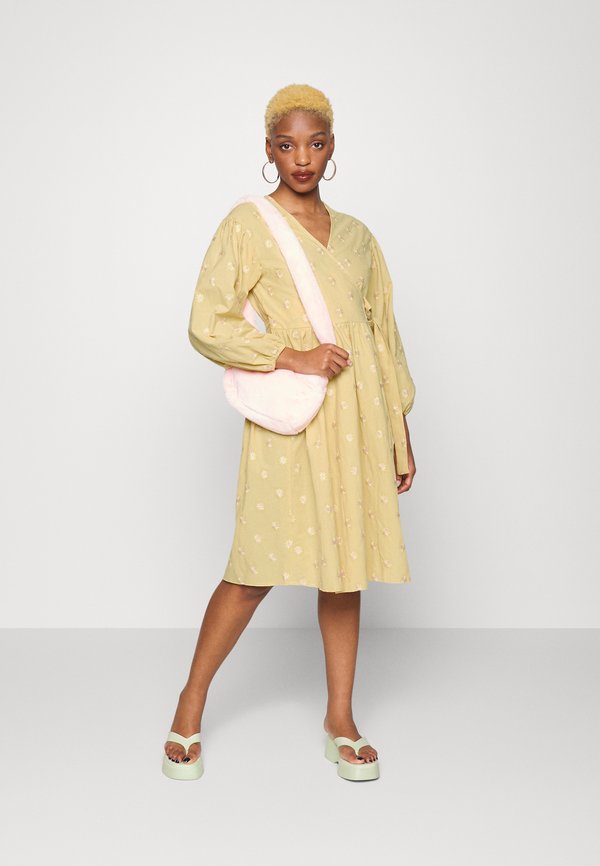 Object Petite OBJTAMMY DRESS