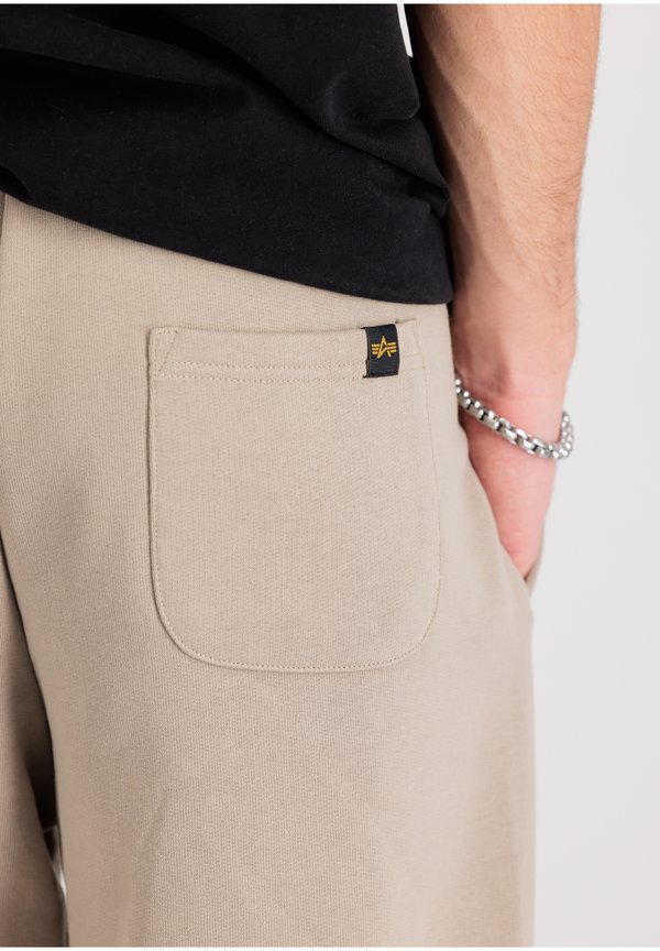 Alpha Industries ESSENTIALS JOGGER