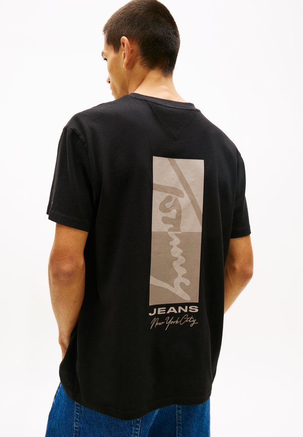 Tommy Jeans LOGO JERSEY CREW NECK T-SHIRT