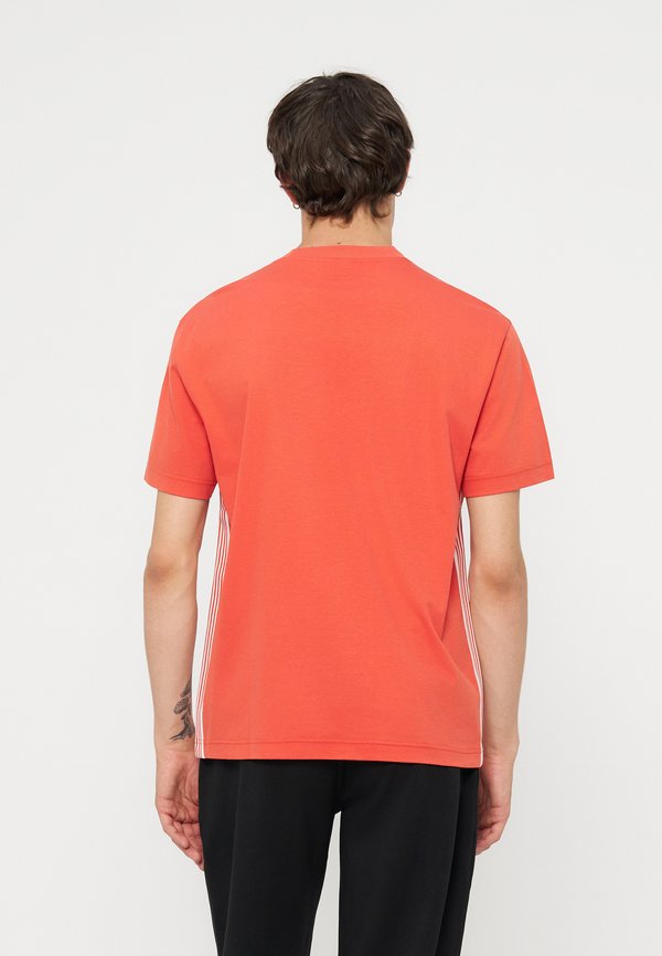 EA7 Emporio Armani