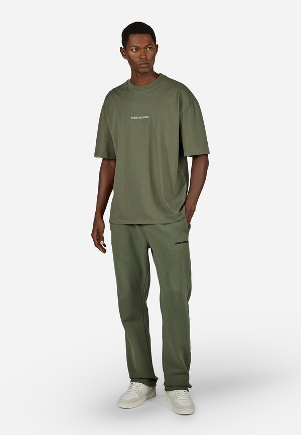 Pegador COLNE LOGO OVERSIZED TEE