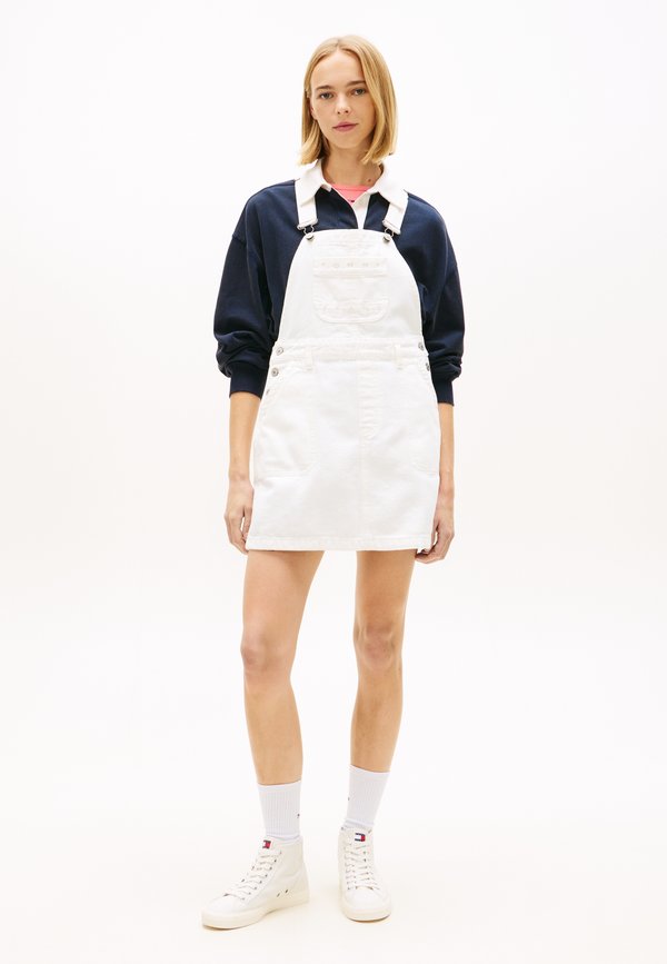 Tommy Jeans LOGO POCKET MINI DENIM DUNGAREE DRESS