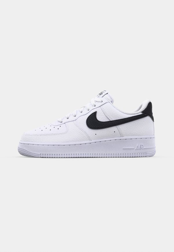 Nike Sportswear AIR FORCE 1 07 - Trainers - white/black